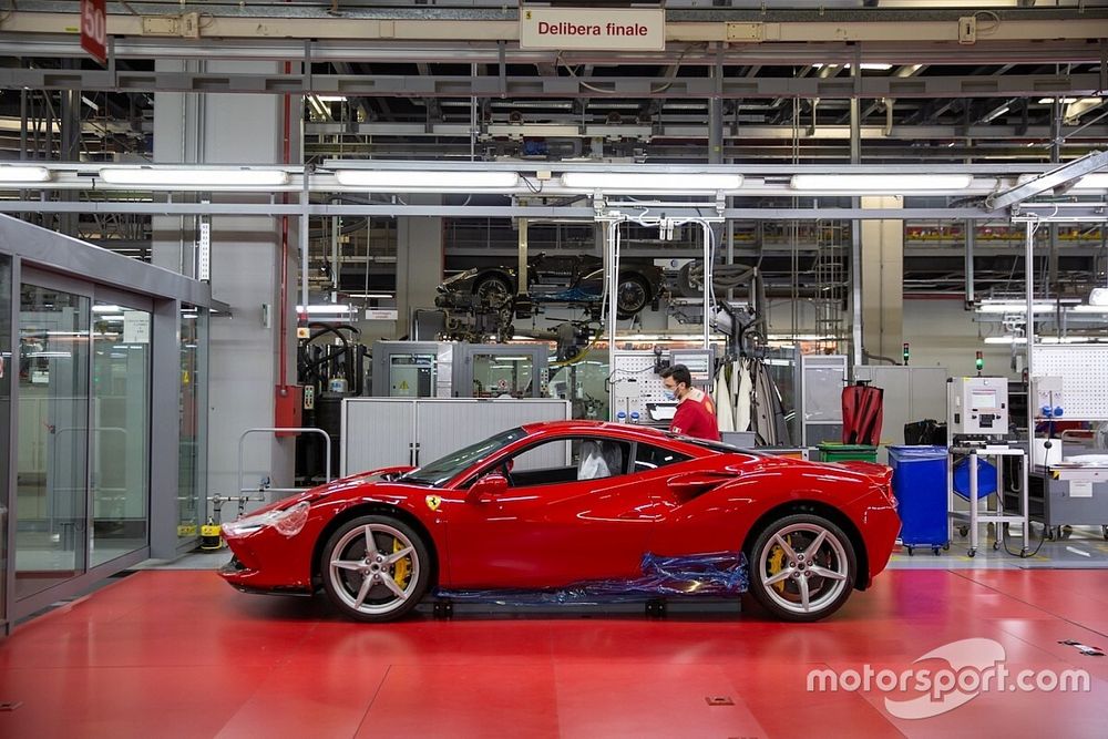 Ferrari: produzione a pieno regime in attesa della F1