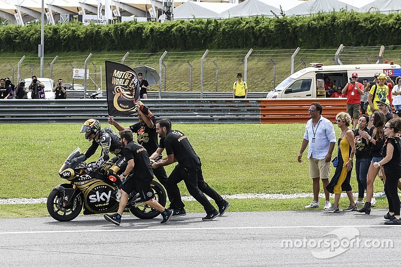 Moto2-kampioen Bagnaia sloeg aanbod af om in 2018 MotoGP te rijden
