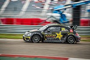 Foust prowadzi na Mid-Ohio