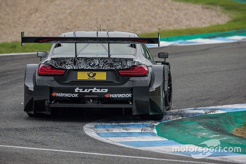 Produktív volt a turbómotoros BMW M4 DTM jerezi tesztje