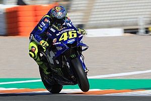 Rossi: ritmo ainda "não é fantástico" com novos motores Yamaha