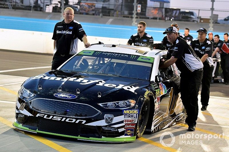 Aric Almirola, Stewart-Haas Racing, Ford Fusion Smithfield