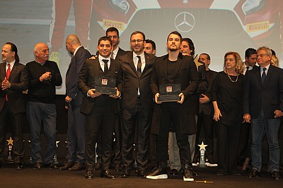 2018 TOSFED Gala Gecesi'nde otomobil sporlarının en iyileri ödüllerini aldı