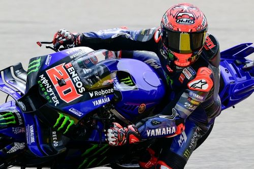 MotoGP: Yamaha revela "meta clara" com motor V4 para 2026