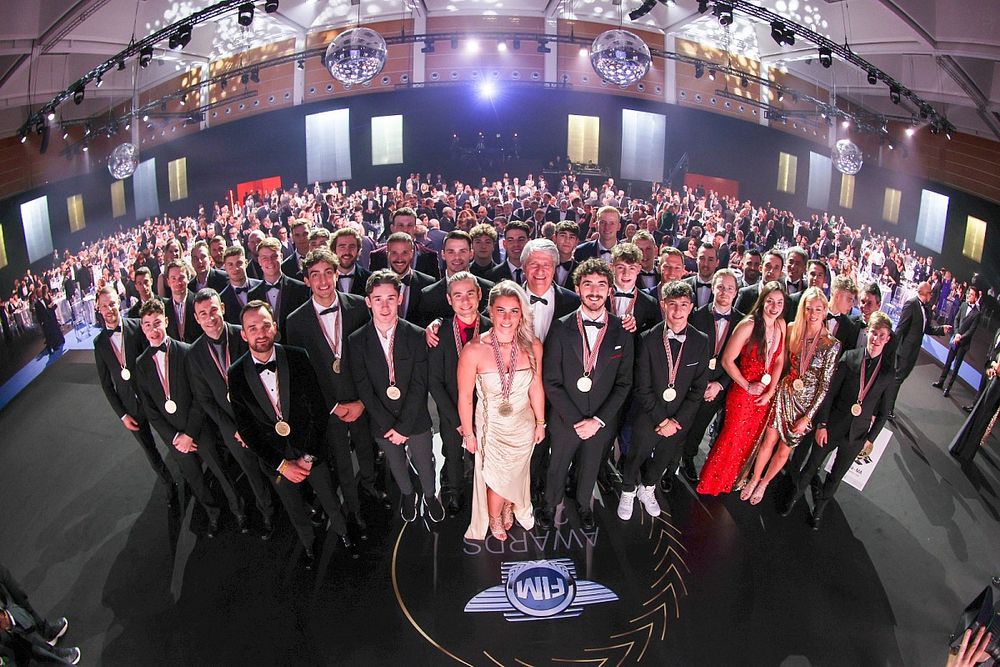 Pecco Bagnaia et les champions 2022 honorés au gala de la FIM