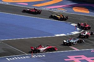 Hughes: Mexico FE yellow flag confusion cost debut fourth place