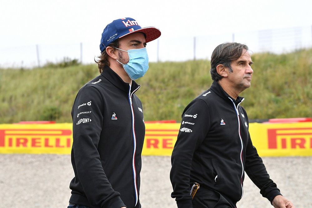 Alonso: F1-wagens niet gemaakt voor kombocht Zandvoort