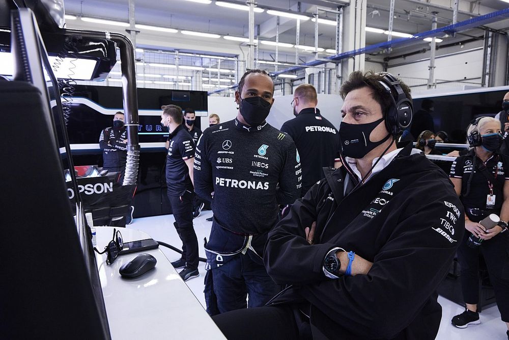 Wolff: F1 rules should ensure staff rotation to ease calendar pressure