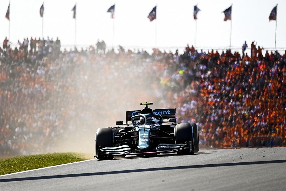 Vettel: Nem bánom, hogy kockáztattam