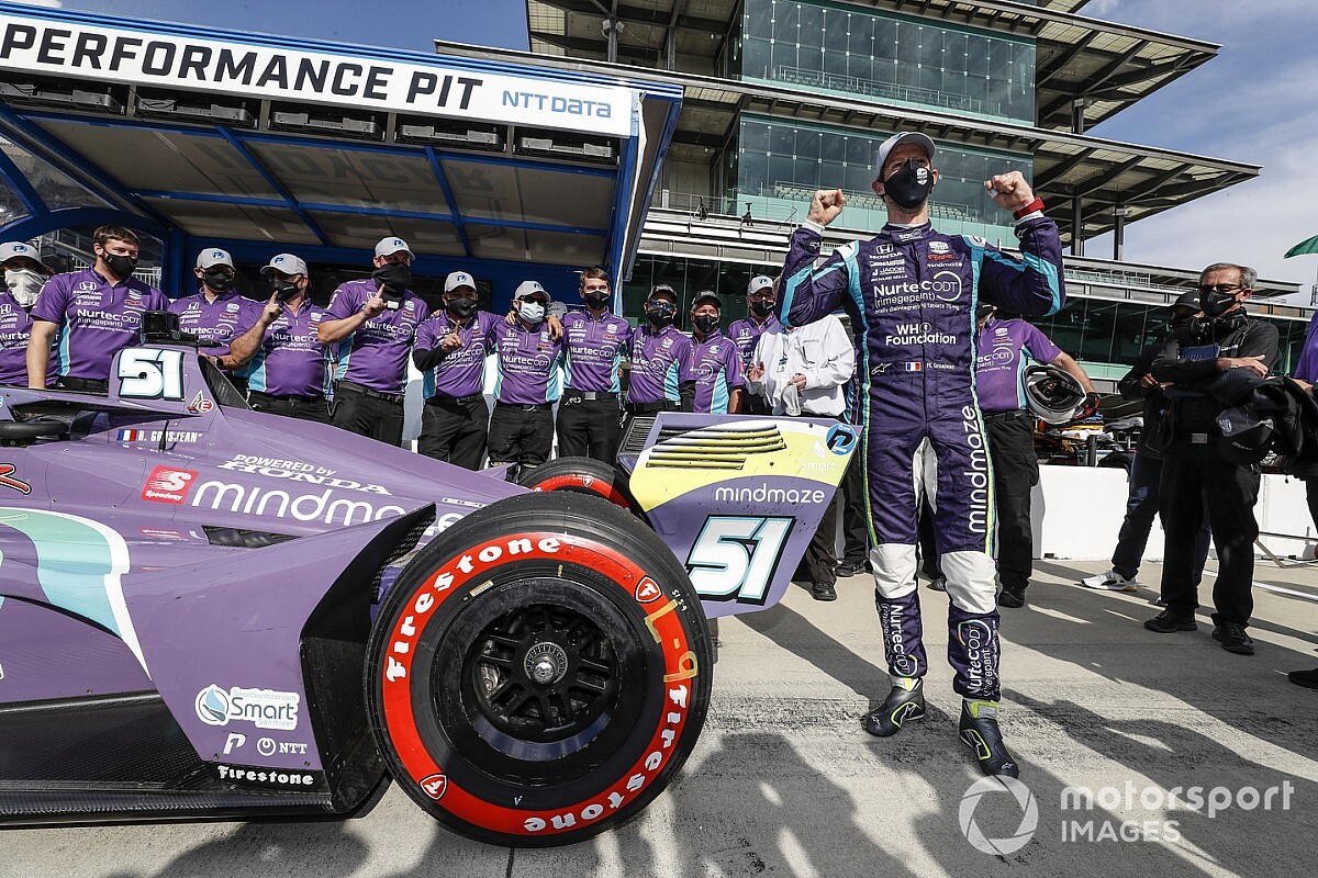 Óriási bravúr: Grosjean a harmadik hétvégéjén pole-t szerzett az IndyCarban!