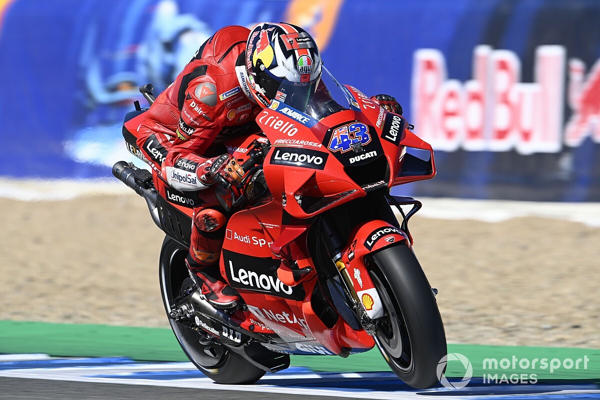 MotoGPスペイン決勝:ジャック・ミラー、5年ぶり勝利に涙。中上追い上げ自己ベストタイ4位