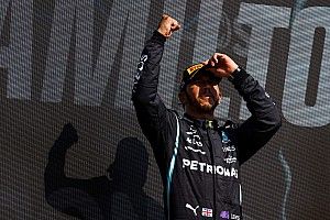 F1, FIA e Mercedes condannano gli insulti razzisti a Hamilton