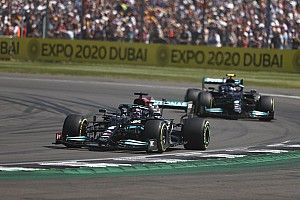 F1 British GP: Hamilton wins despite penalty for Verstappen crash