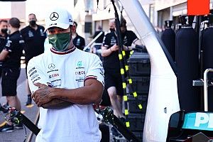 Mercedes о тактике Хэмилтона: У нас не было выбора