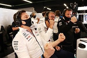 Häkkinen: „A Mercedes ebben sokkal jobb, mint a Red Bull”