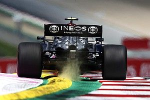 Mercedes F1 mist topsnelheid: "Andere achtervleugel is geen optie"