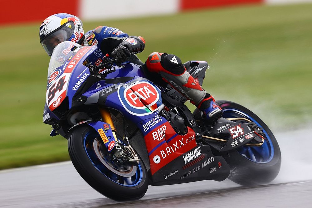 Donington WSBK: Toprak, 13. sıradan başladığı yarışı rahat kazandı