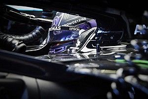 Хэмилтон: По гоночному темпу мы намного ближе к лидерам