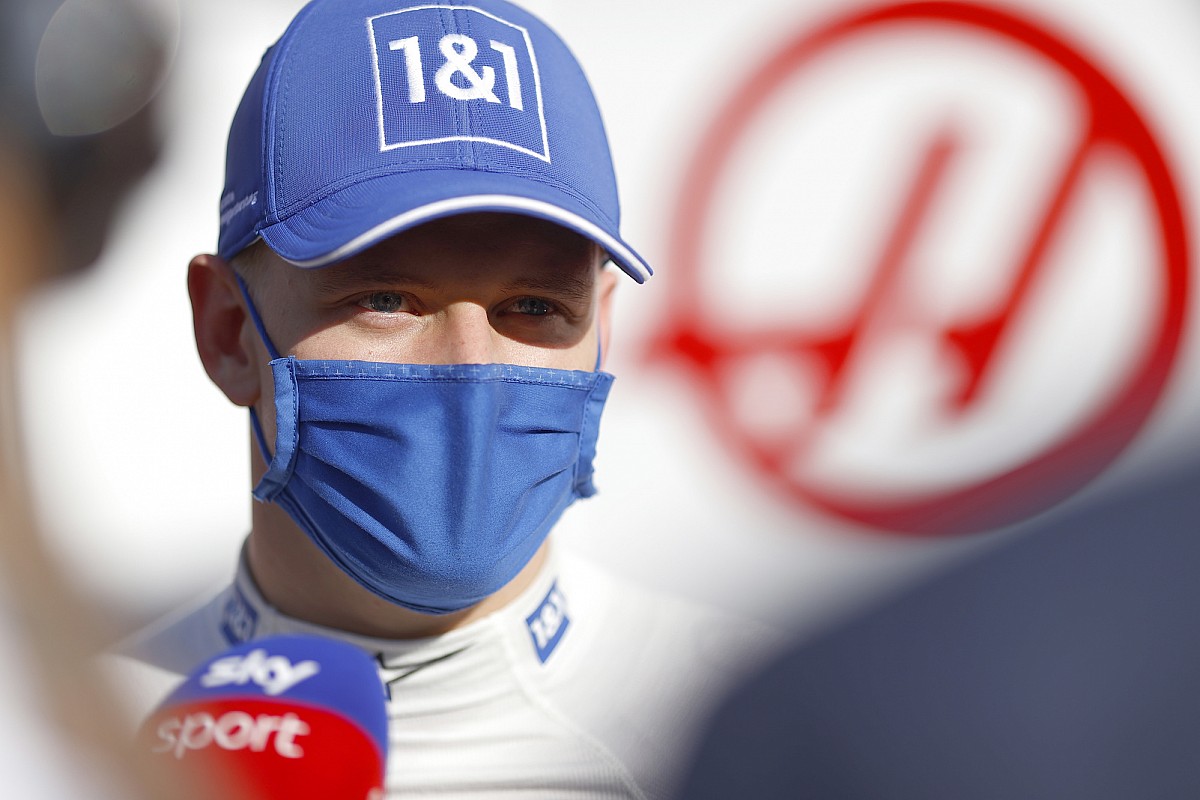 Bergernek tetszik, amit lát – Mick egy „tipikus Schumacher”