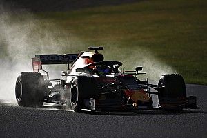 Perez, Red Bull RB15 ile Silverstone'da piste çıktı