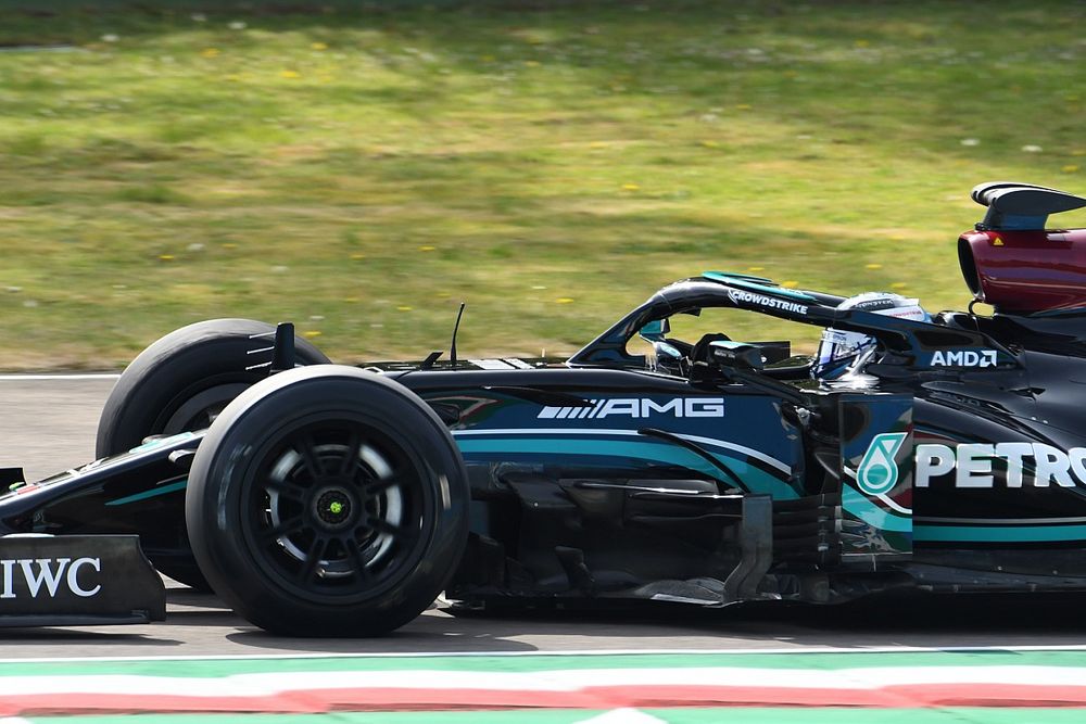 Bottas terug in het zadel, test in Imola voor Pirelli
