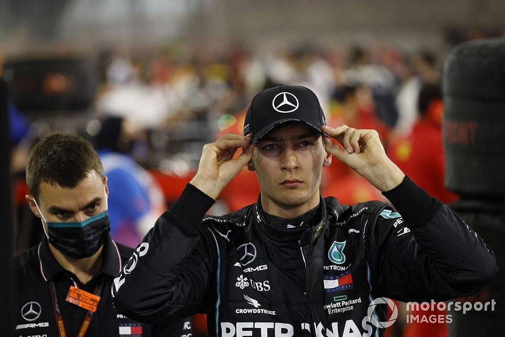 Russell Tak Terpengaruh Pujian Hamilton