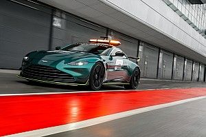 Maylander Merasa seperti James Bond