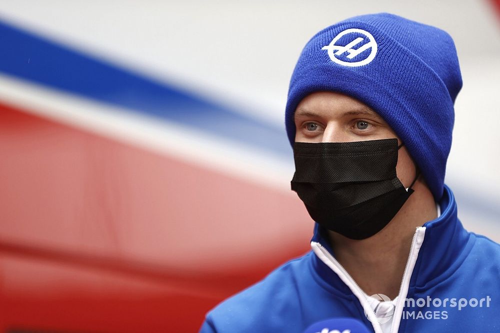 Mick Schumacher Percaya Bisa Cetak Poin Musim Ini