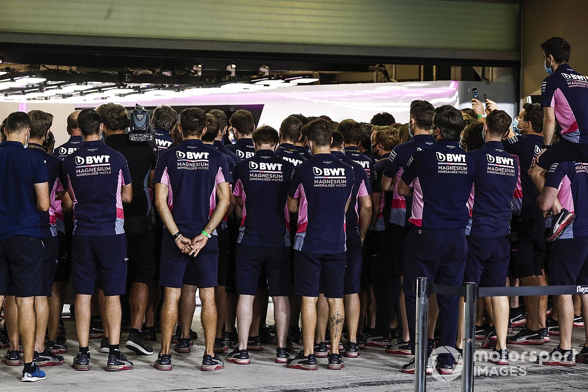 Perez: Vettel egy „igazi versenyzőkkel teli” csapathoz érkezik az Aston Martinnál