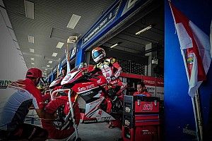 Kepala Mekanik AHRT Beri Tips Cara Rawat Motor Balap
