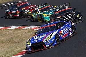 スーパーGT第1戦岡山決勝:SCで大混乱となったピットワーク。GT300は56号車リアライズが逆転優勝