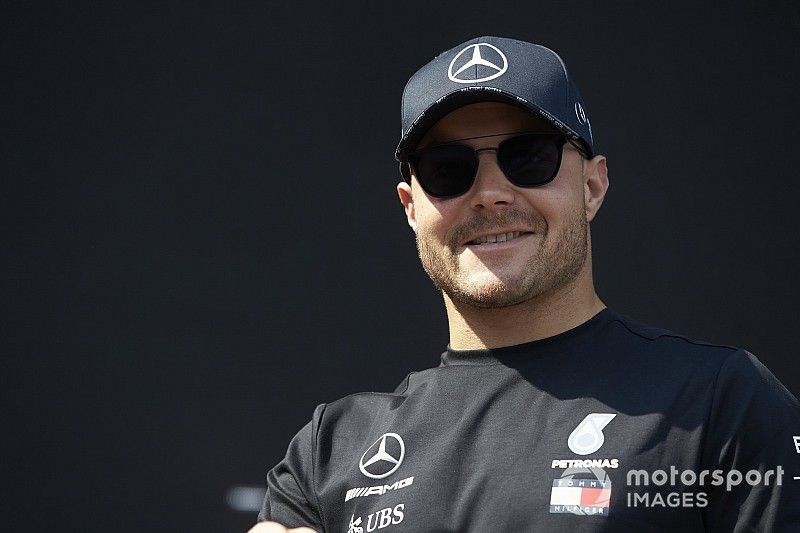 Valtteri Bottas, Mercedes AMG F1, on stage