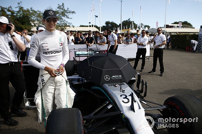 Claire Williams, Kubica'nın yerine Ocon'un geçeceği iddialarını yalanladı