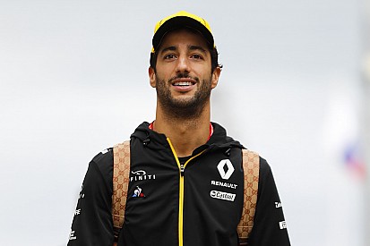 Így gyúr Ricciardo a Japán Nagydíjra: videó