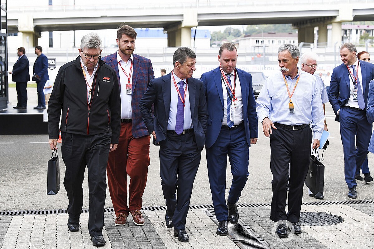 Az F1 komoly pénzügyi nehézségekkel nézhet szembe a szezon további halasztásának esetén