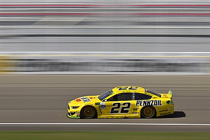 Logano tops Harvick for Stage 1 win at Las Vegas