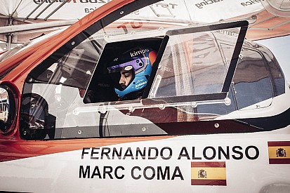 Alonso y Coma completan su positivo primer raid lastrado por un vuelco