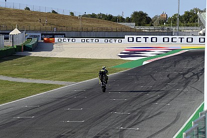 Misano invita a 40 pilotos a probar, con Rossi incluido