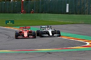 Vettel assume avoir joué le rôle de "barrage"