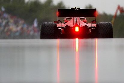 Magyar Nagydíj: látványos képek a második F1-es szabadedzésről