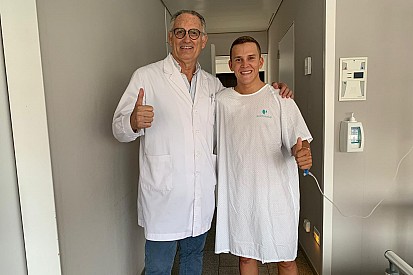Rodrigo fue operado de su fractura en la clavícula
