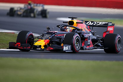 Verstappen: Red Bull'un gelişimi yeterli değil