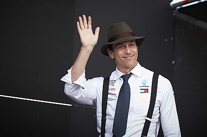 Wolff a sportág egyik legfontosabb csapatának tartja a Ferrarit