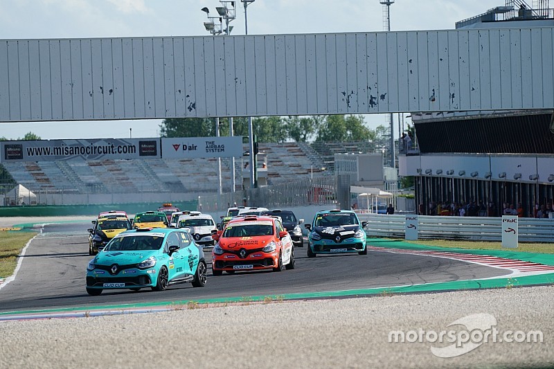 Clio Cup Italia: Felice Jelmini mette a segno una doppietta a Misano