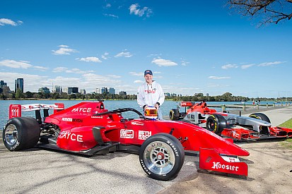 Barrichello afirma que equipes de F1 já desmontavam tudo antes do cancelamento do GP da Austrália