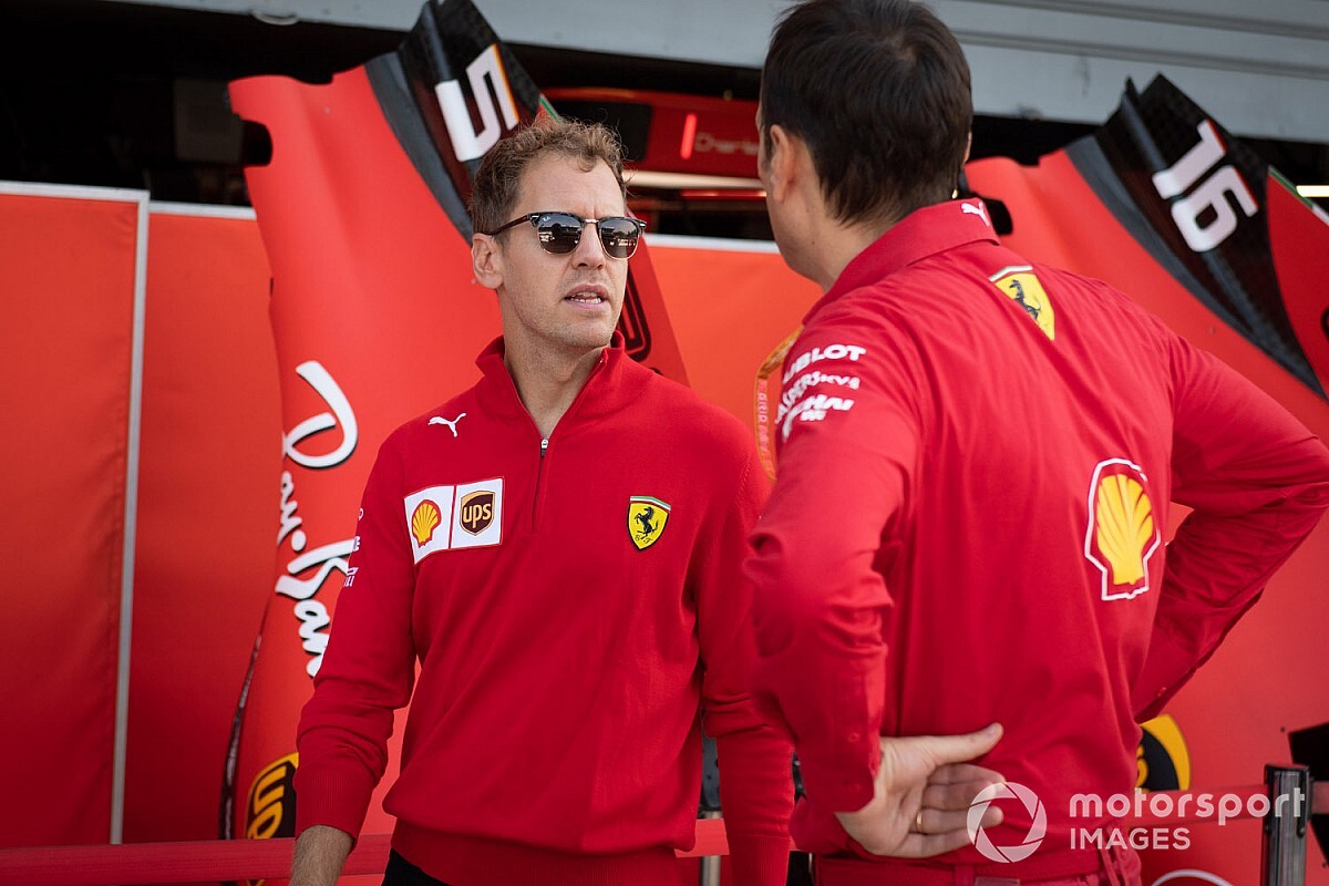 Vettel szereti Szingapúrt, Leclerc a fizikai kihívást emelte ki
