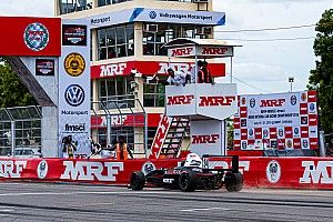 MRF F1600: Shah romps to double win on Sunday