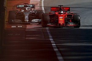 Hamilton admite conversas com Ferrari no passado: “Nossas posições nunca se alinharam”