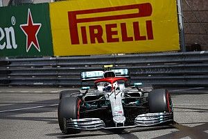 Bottas y Verstappen culpan a neumáticos fríos por no mejorar