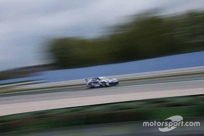 Carrera Cup Italia, al via un sabato da allerta "gialla" a Misano